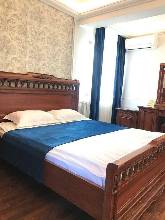 Pension Hanul Andritei Craiova Kültér fotó